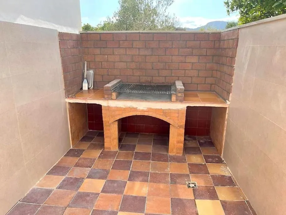 Strandnahe Finca Mit Pool, Wifi, Klima, Heizung, Tischtennis, Trampolin In Alcudia Spain